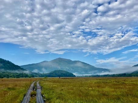 尾瀬の燧ヶ岳 尾瀬の燧ヶ岳の写真