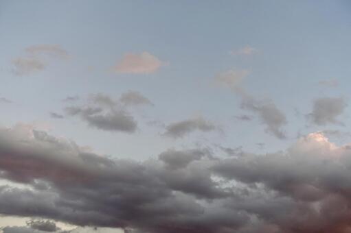 夕方の雲 雲,曇り空,夕方の写真素材