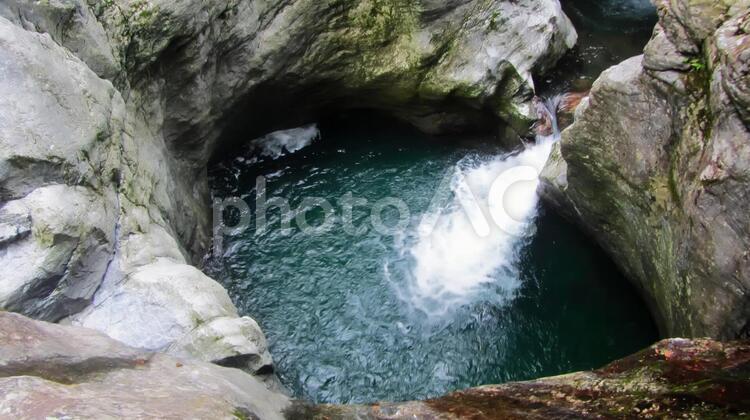 滝 -八釜甌穴群- 滝,滝壺,観光名所の写真素材