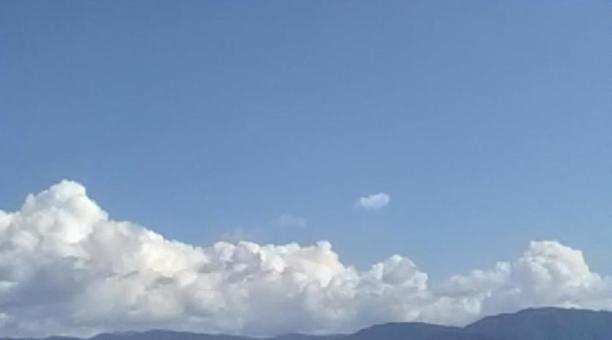 くも くもの写真