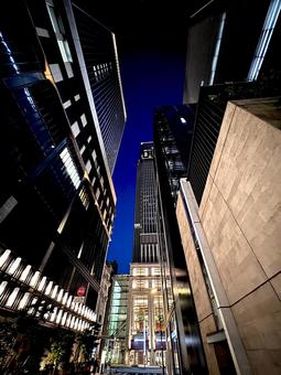 高層ビル 高層ビル,街並み,夜の写真素材