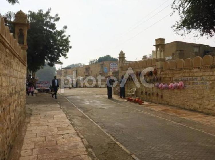 インド　ジャイサルメールの貯水池　2 ガティサール湖,貯水池,湖の写真素材