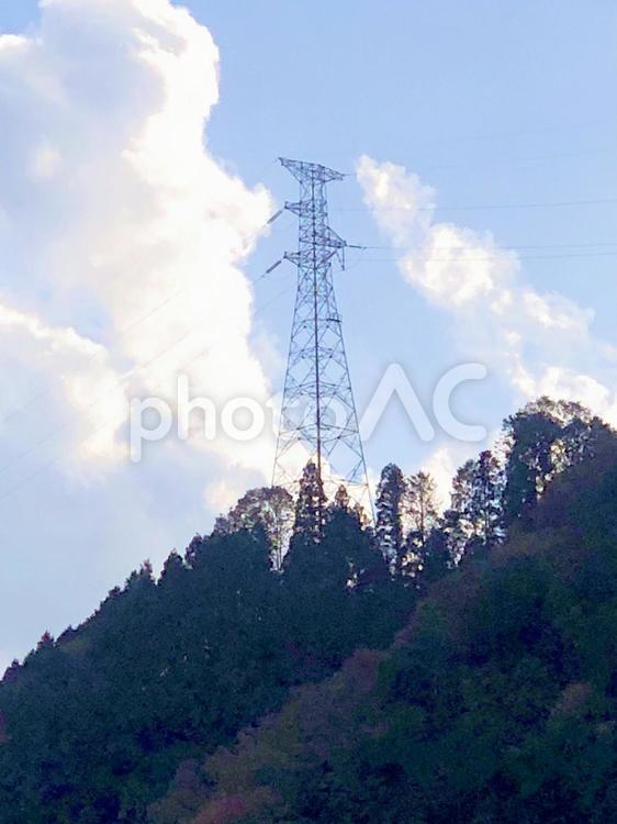 山の上の鉄塔 鉄塔,空,塔の写真素材