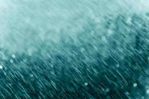 横なぐりの雨 横なぐりの雨の写真