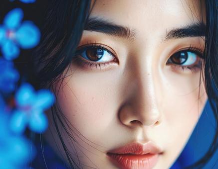月明りに照らされた美しい女性 月明りに照らされた美しい女性の写真