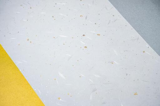 和紙風の白い紙テクスチャーと金箔の背景 和紙,紙,背景の写真素材