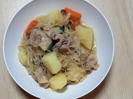 肉じゃが 肉じゃが,ポテト,じゃがいもの写真素材