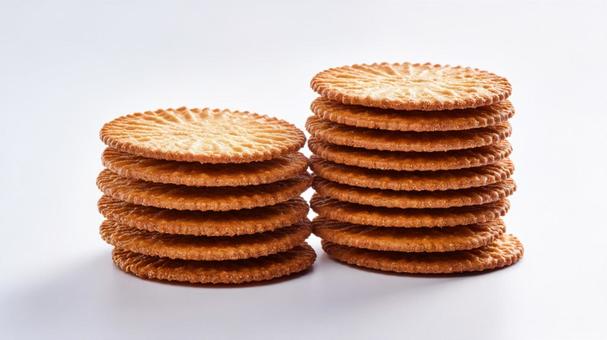 軽食に最適!素朴な味わいのクラッカー 軽食に最適!素朴な味わいのクラッカーの写真