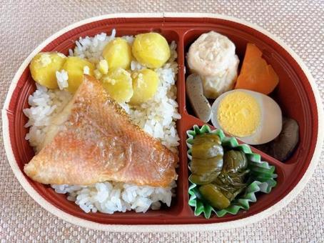 栗弁当 栗弁当 栗弁当,お弁当,栗の写真素材