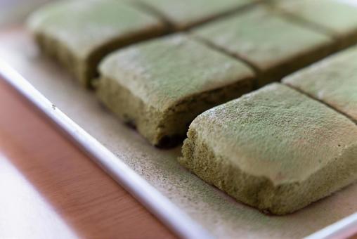 抹茶パウダー香る和風ブラウニー 抹茶,スイーツ,ブラウニーの写真素材