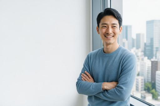 オフィス窓越しに都会の景色の写真