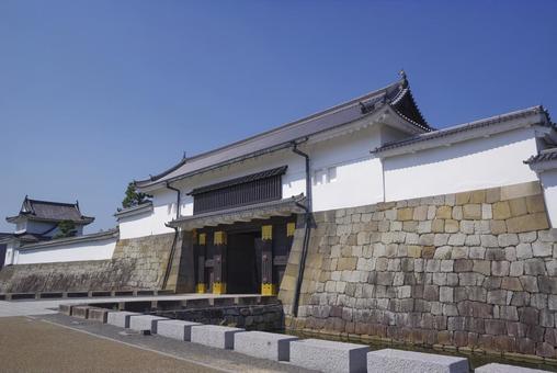 世界遺産 二条城の東大手門と石垣 世界遺産 二条城の東大手門と石垣 二条城,東大手門,世界遺産の写真素材