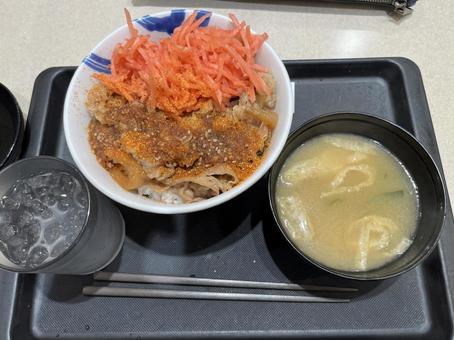 牛丼 牛丼の写真