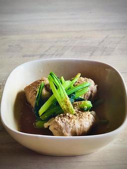 美味しそうな肉巻き大根と青菜 美味しそうな肉巻き大根と青菜 肉巻き大根,青菜,ほうれん草の写真素材