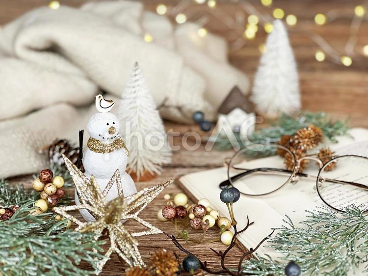 クリスマスのイメージ素材 クリスマス,プレゼント,クリスマスツリーの写真素材