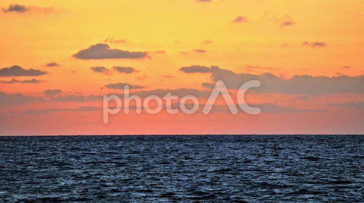 海と夕焼。 自然,夕焼,日没の写真素材