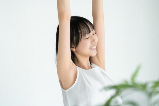 若い女性の美容イメージ・ストレッチ 女性,美容,ストレッチの写真素材