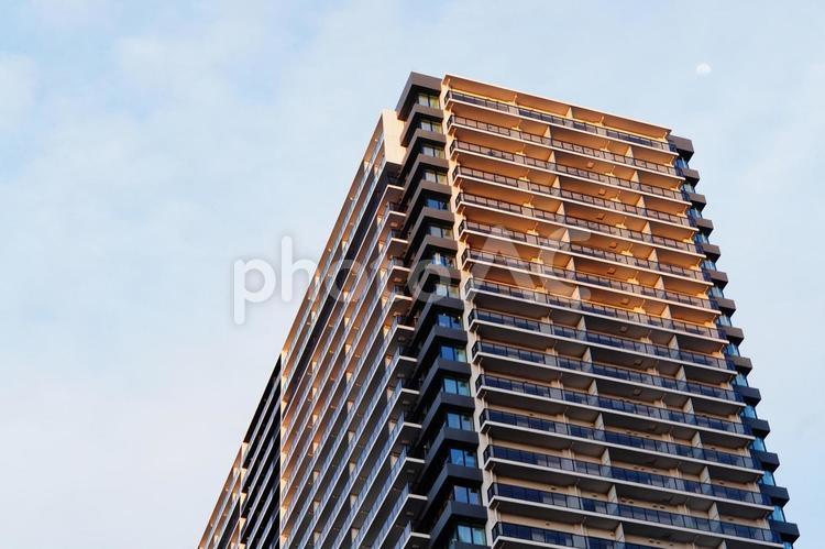 マンション　イメージ マンション,分譲,コピースペースの写真素材