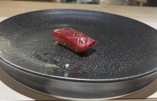 匠の技が活きる 最上級の赤身鮪 匠の技が活きる 最上級の赤身鮪の写真