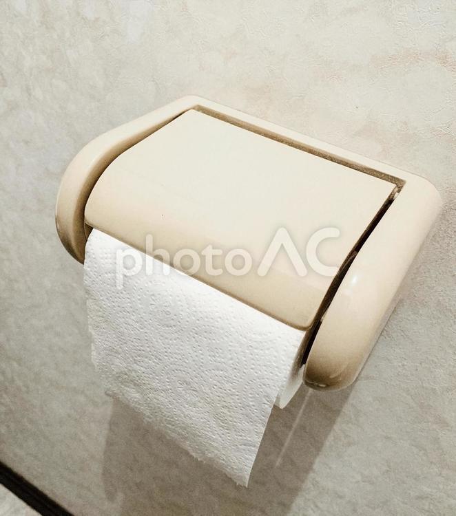 トイレットペーパー　トイレ　イメージ　素材 トイレットペーパー,ペーパーホルダー,トイレットペーパーホルダーの写真素材