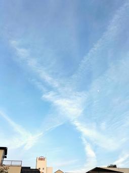 綺麗な空1 綺麗な空1 たそがれ,道,寄り道の写真素材