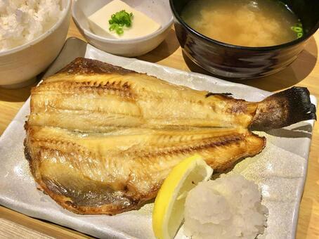 焼き魚ホッケ定食 ホッケ,食事,魚の写真素材
