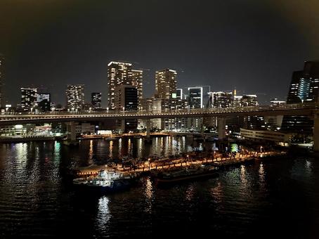 夜のゆりかもめからの景色 夜のゆりかもめからの景色 街,キラキラ,ネオンの写真素材