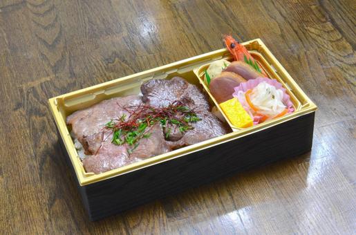 牛タン弁当 牛タン弁当の写真