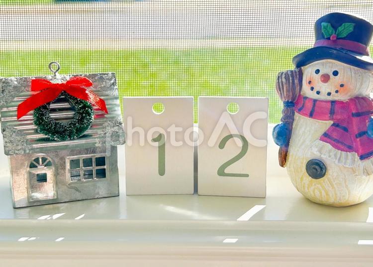 １２月のお知らせイメージ 12月,クリスマス,雪だるまの写真素材