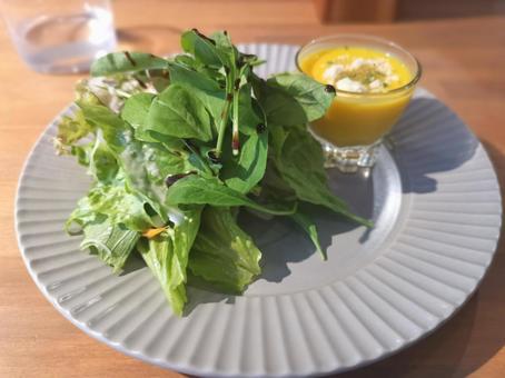 サラダ カフェ,喫茶店,cafeの写真素材