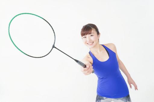 ラケットを持つ若い女性 ラケットを持つ若い女性 スポーツ選手,ラケット,朝練の写真素材