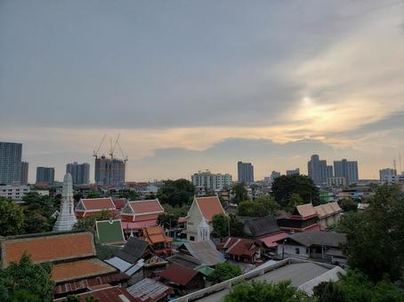 タイを感じる街並み　夕方 街並み,都会,都市の写真素材