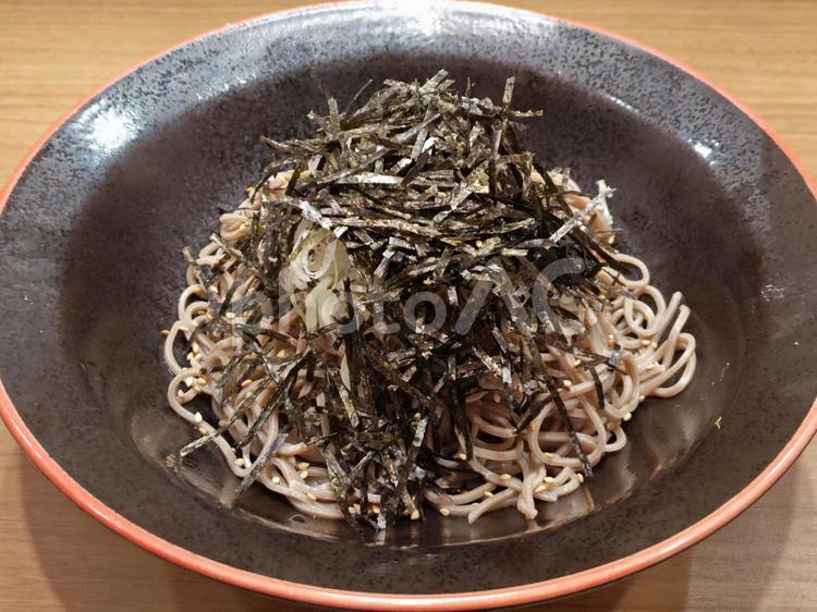 刻み海苔と「そば（蕎麦）」 そば,蕎麦,ソバの写真素材