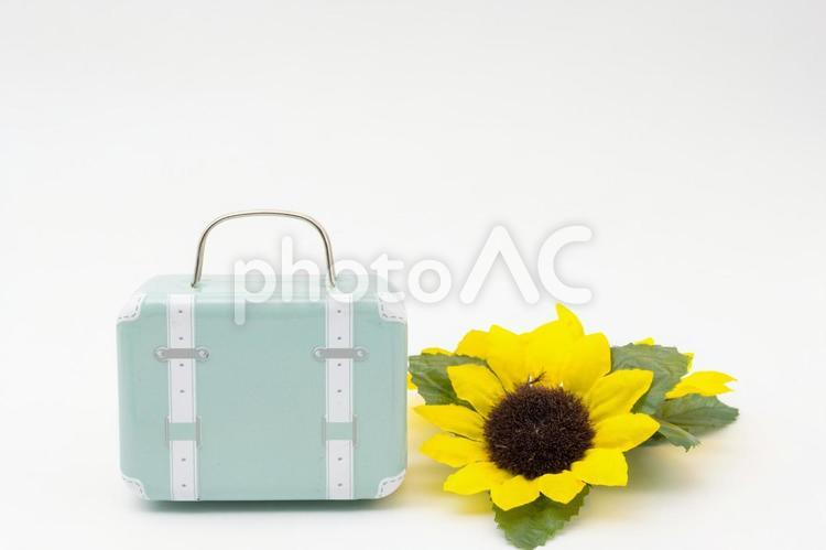 夏の旅 ひまわり,夏,旅行の写真素材