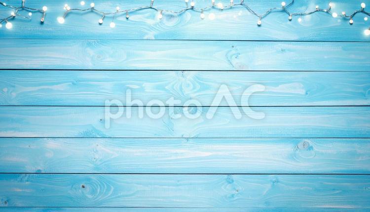 水色を基調としたモダンな木目のテクスチャ 水色,木目調,壁紙素材の写真素材