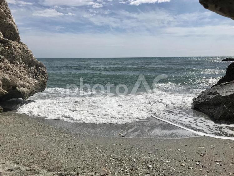 スペイン、ネルハの海とビーチ 海外,欧州,ヨーロッパの写真素材