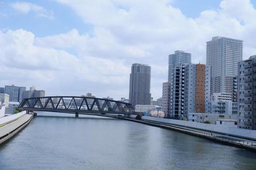 北千住からの風景 北千住からの風景 北千住,マンション,隅田川の写真素材