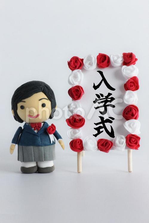 入学式　イメージ　女子学生　縦 入学式,４月,学生の写真素材