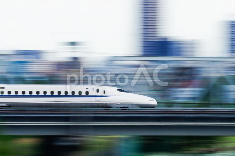 多摩川を渡る新幹線 新幹線,700系,jrの写真素材