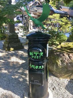 八咫ポスト 八咫ポスト 八咫ポスト,八咫烏,ポストの写真素材