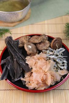 だし だし だし,煮干し,鰹節の写真素材
