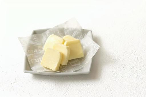 切れてるバター　右空け バター,切れてるバター,食材の写真素材