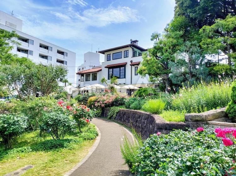 港の見える丘公園から見る山手111番館 山手111番館,旧ラフィン邸,横浜山手西洋館の写真素材
