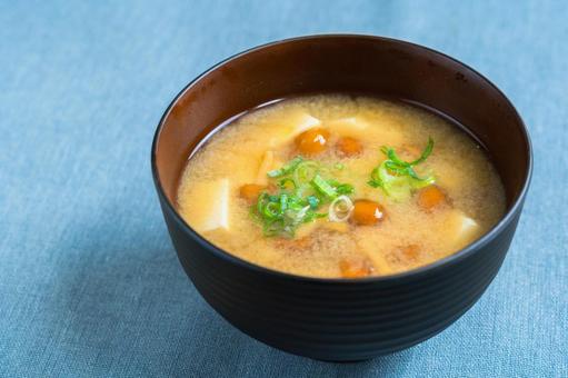 なめこと豆腐の味噌汁 味噌汁,なめこ,豆腐の写真素材