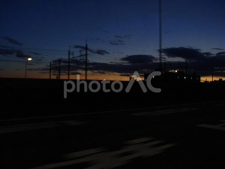夕暮れ 空,冬,天気の写真素材