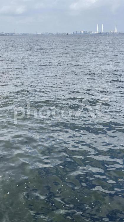 横浜の山下公園から見る海 海,自然,波の写真素材