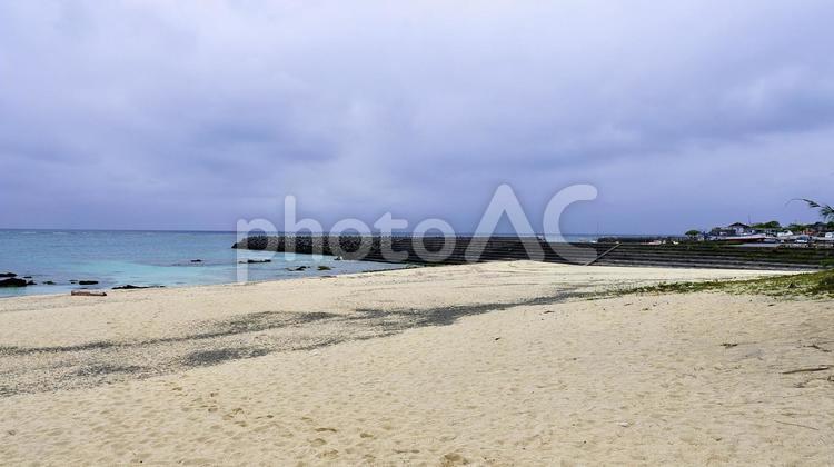 鹿児島県与論島の大金久海岸と百合ヶ浜 大金久海岸,百合ヶ浜,与論の写真素材