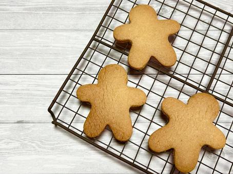 手作りのジンジャーマンクッキー ジンジャーマンクッキー,クッキー,スイーツの写真素材