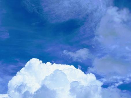 白い雲と青い空 白い雲と青い空の写真