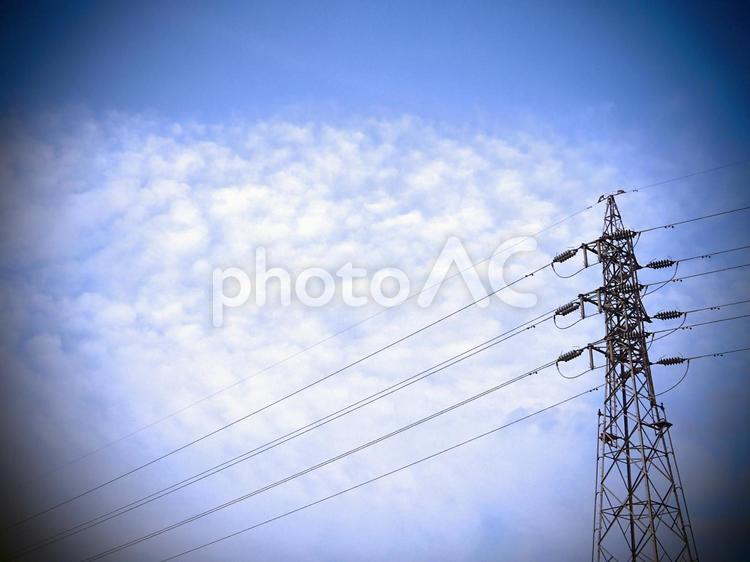 鉄塔がある風景 鉄塔,送電線,電線の写真素材